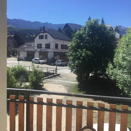 Apartment Spacieux T2, Agreable Et Lumineux